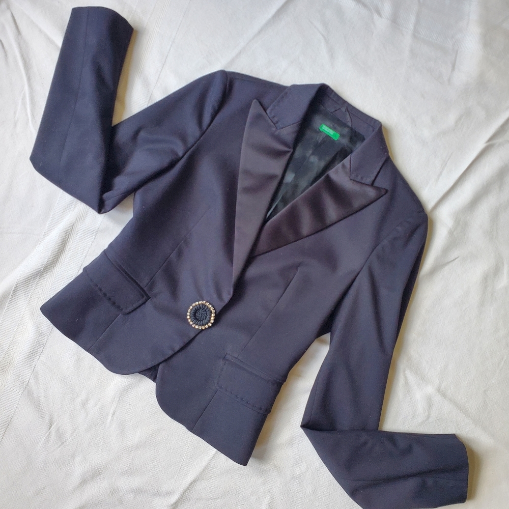 Vintage United Colors of Benetton Italy black jacket size S tuxedo blazer crop